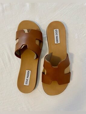 Steve Madden Cognac Leather Slide